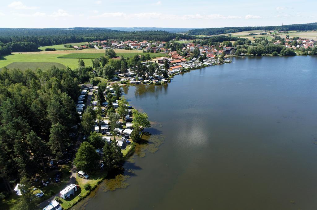 See-Campingpark Neubaeuer See Hotel Bagian luar foto